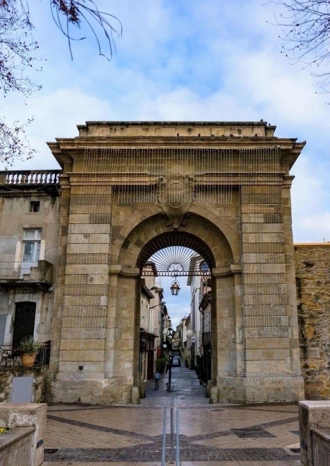 Carcassonne: cosa vedere nella città medievale in Francia 2 Entrata castello