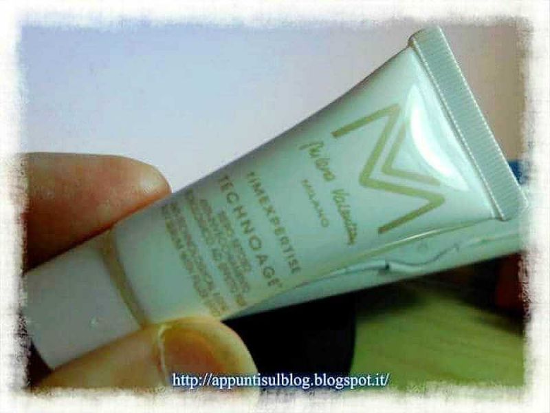 MV Cosmetiques per una bellezza senza tempo 3 Crema viso nutriente, idratante e lenitiva per pelli sensibili, ideale per il trattamento quotidiano, arricchita con ingredienti naturali per una pelle morbida e sana.