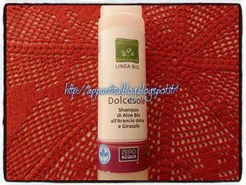 Benessence linea Bio con Aloe Vera, amica della pelle 5 Shampoo biologico DolceSole a base di Aloe vera, Arancio dolce e Girasole, per capelli bio e naturale. Formula senza acqua, ideale per cura capelli con ingredienti naturali.