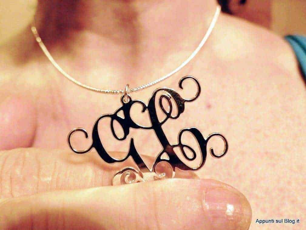 Collana con nome, gioielli che ti chiamano per nome