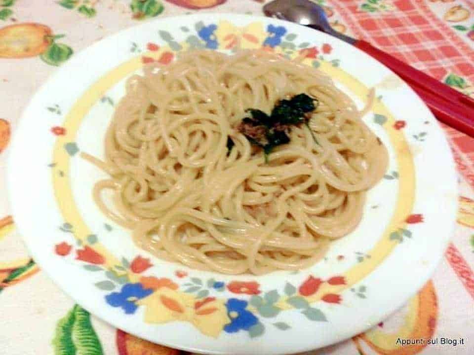Filenames: pasta-spaghetti-ricetta-cucina-italiana.jpg.