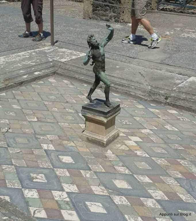 L'impluvium della Casa del Fauno