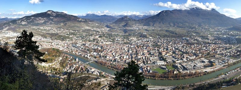 Cosa vedere in Trentino: 15 luoghi da visitare 2 Visitare il Trentino tra vestigia storiche e valli verdissime