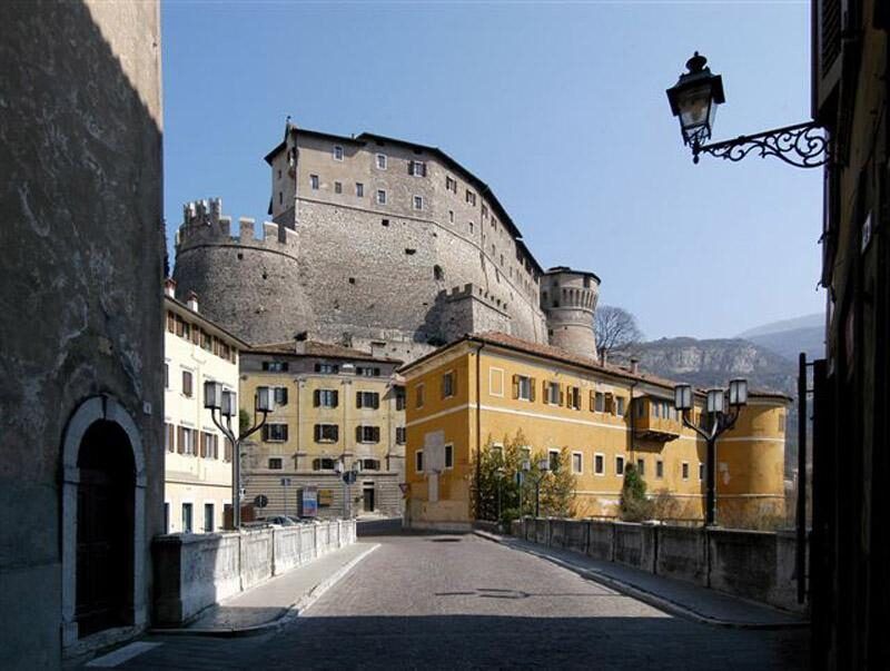Cosa vedere in Trentino: 15 luoghi da visitare 3 Castello del Buonconsiglio a Trento