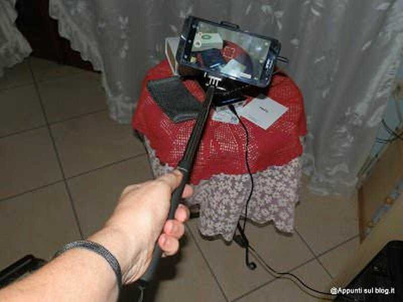 SunvalleyTek, caricabatteria turbo e asta selfie 7 SunvalleyTek, caricabatteria turbo e asta selfie