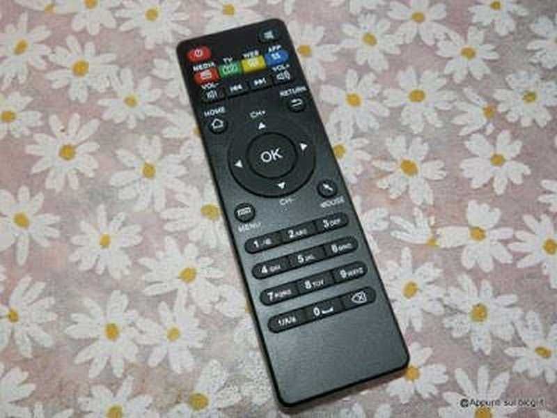  Emish TV Box Android per trasformare la tv in smart tv