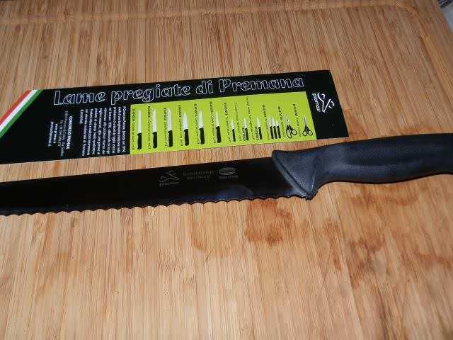 Premax: un coltello da pane e uno per il sushi