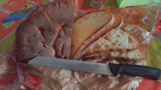 Premax: un coltello da pane e uno per il sushi 4 Premax: un coltello da pane e uno per il sushi