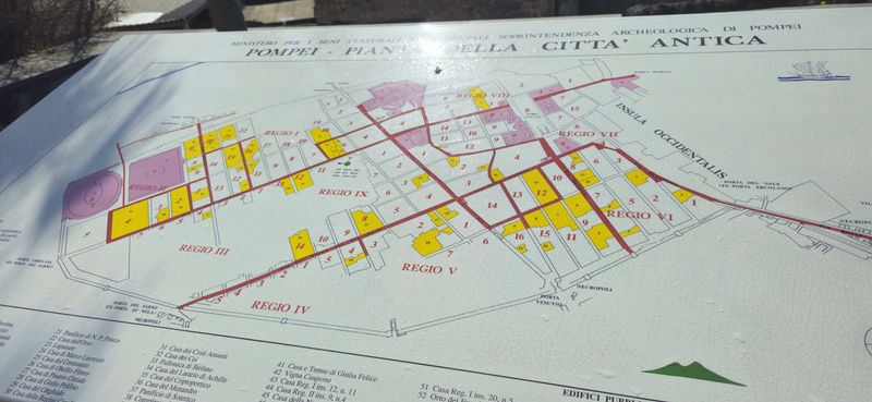 Scavi di Pompei: terme, bellezza e vita quotidiana nell'antica Roma 4 Pompei - pianta della città antica