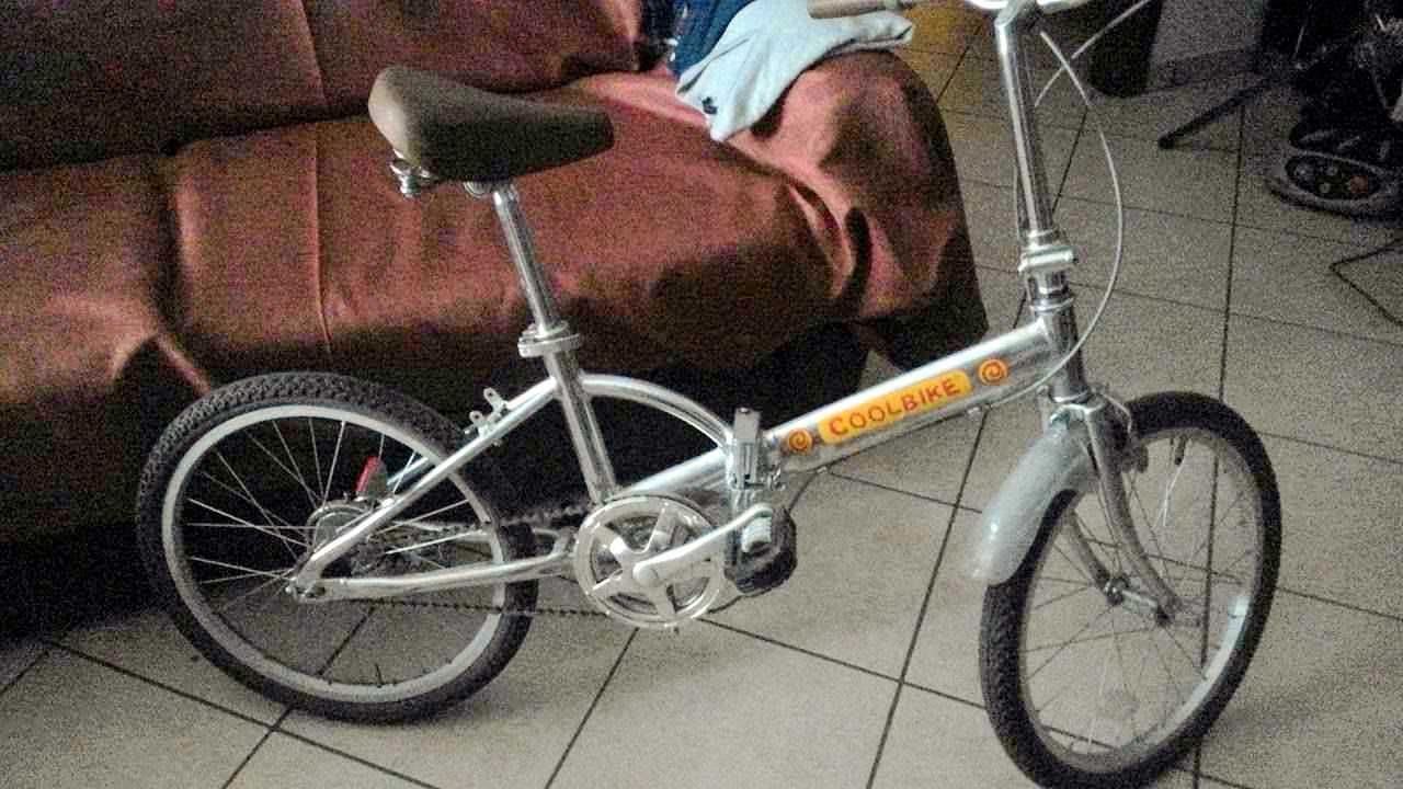 bicicletta Cool Bike con manubrio e selle al centro