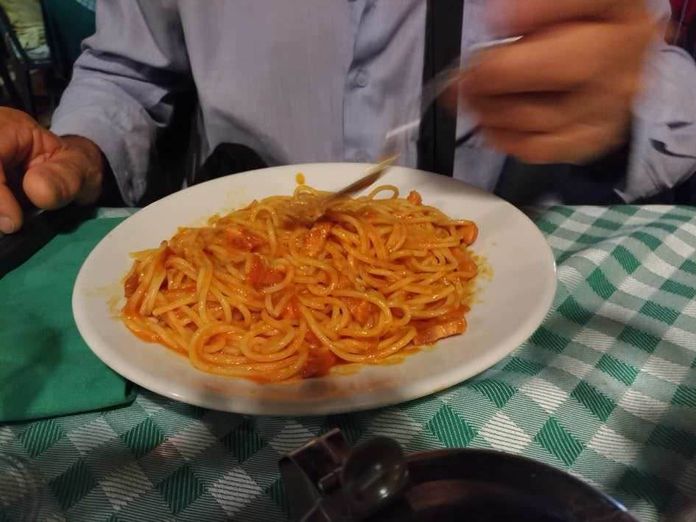 spaghetti alla carbonara a Trastevere
