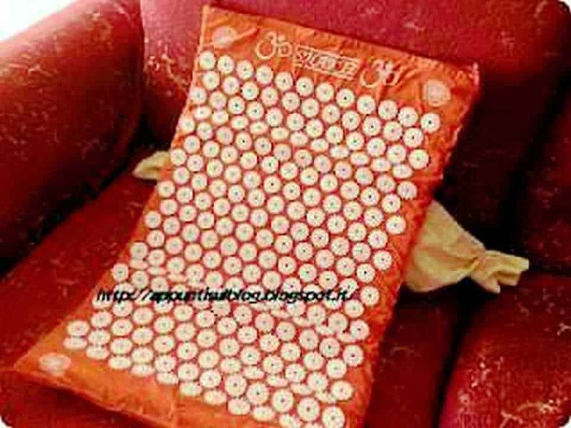 Shakti Mat: tappetino per agopressione e riequilibrio dei 7 chakra 3 Tappetino per agopressione Shakti mat: rigenera il corpo e la mente