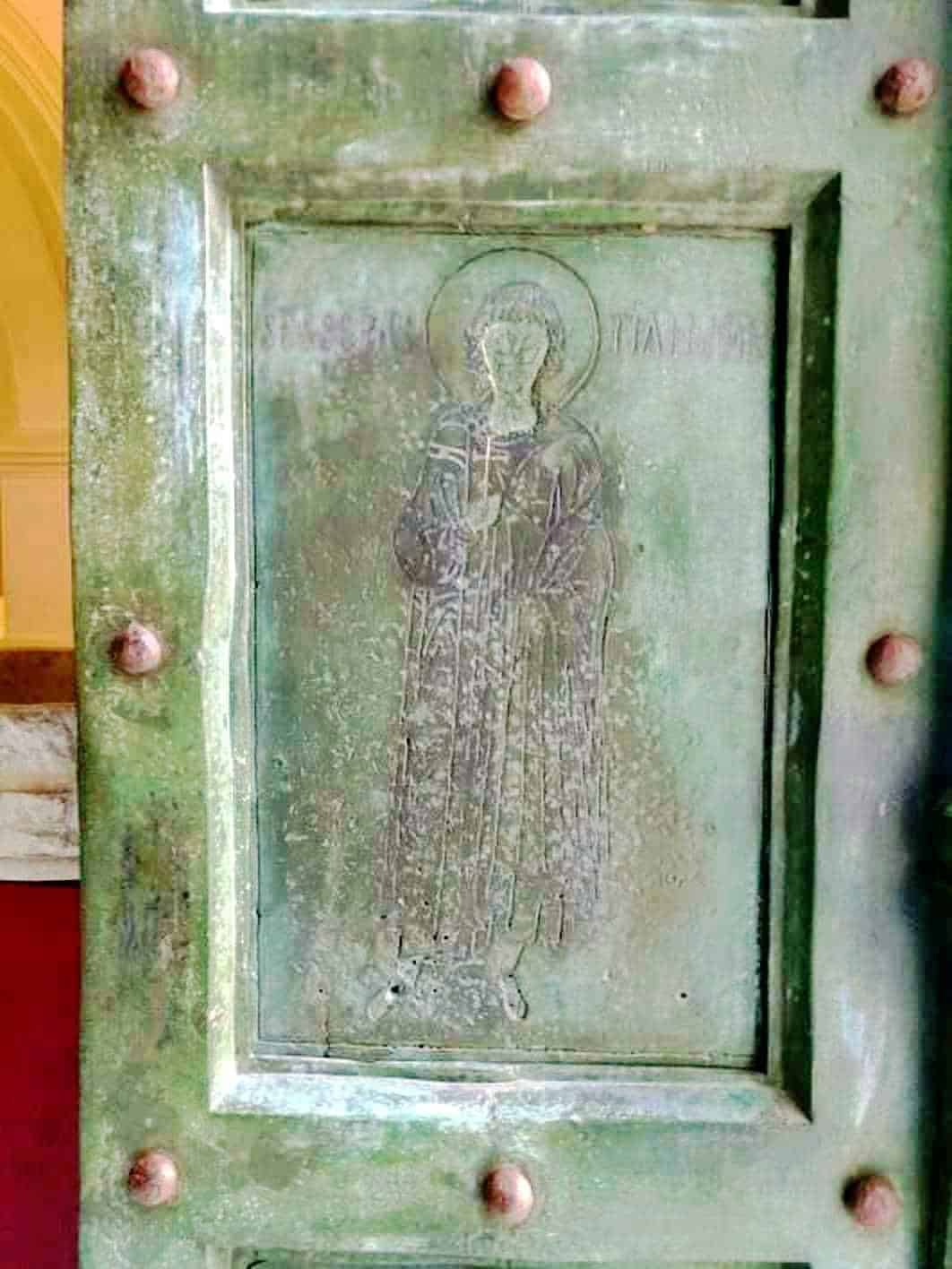 Chiesa di San Salvatore de' Birecto: porte in bronzo