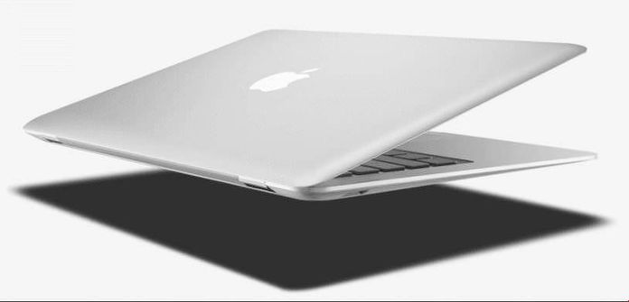 MacBook Air computer piccolo ma capiente