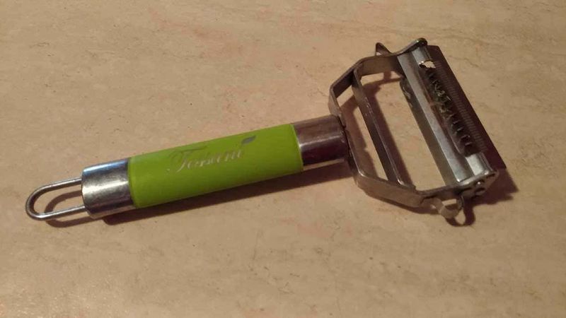 5 Utensili indispensabili per la casa, gite e picnic 3 Utensili indispensabili per la casa, gite e picnic