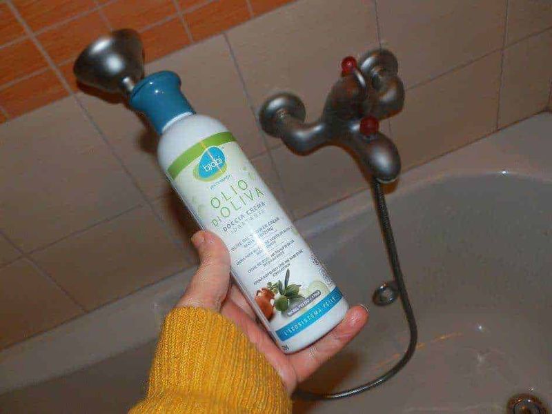 Belli e Naturali prodotti biologici: Bagnodoccia Crema Idratante all'Olio di Oliva