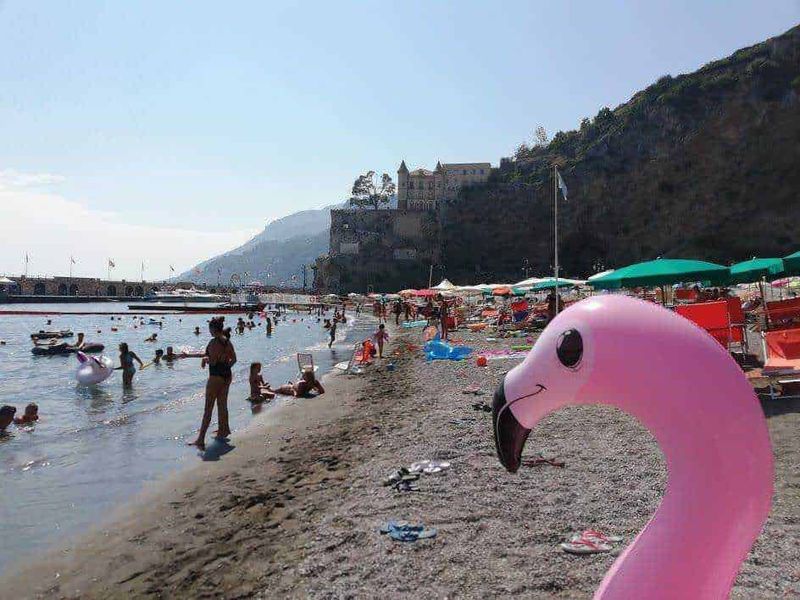 Maiori spiaggia, Costiera amalfitana 18 borghi da visitare in 40 km
