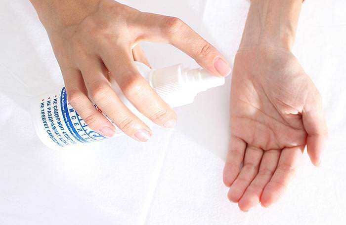 Disinfettante o sapone: Disinfettante o lavaggio delle mani