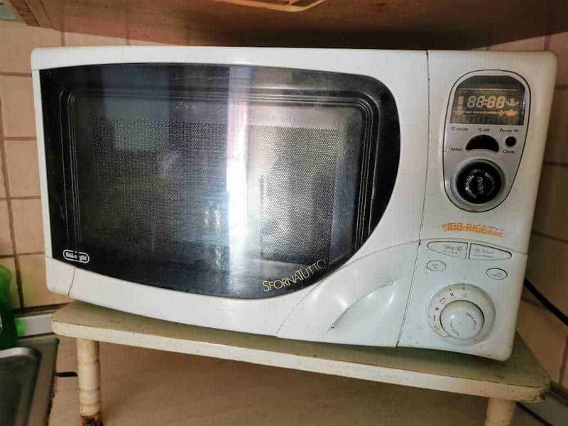 Forno Microonde Combinato: Cosa significa e come funziona 5 Forno microonde combinato 5 tecniche con Crisp