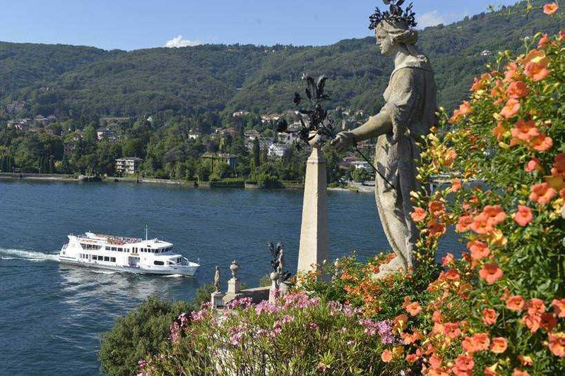 Giro del Lago Maggiore e le 3 isole Borromee 3 Giro del Lago Maggiore e le 3 isole Borromee