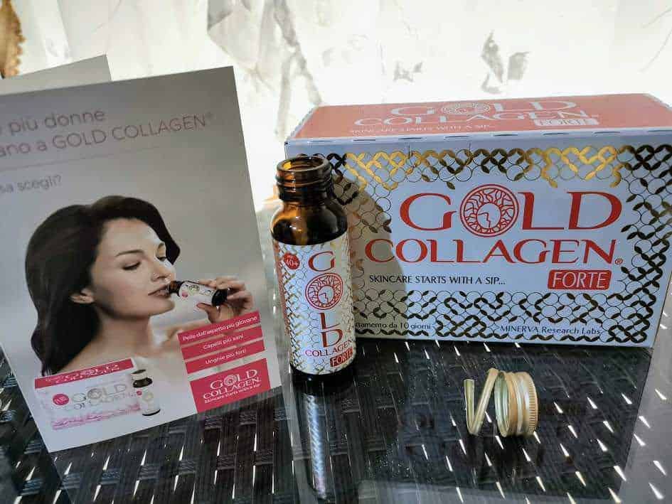 GOLD COLLAGEN FORTE integratore di collagene per la bellezza della pelle, con confezione, bottiglia e spatole, promuove la salute della pelle e il ringiovanimento cutaneo.