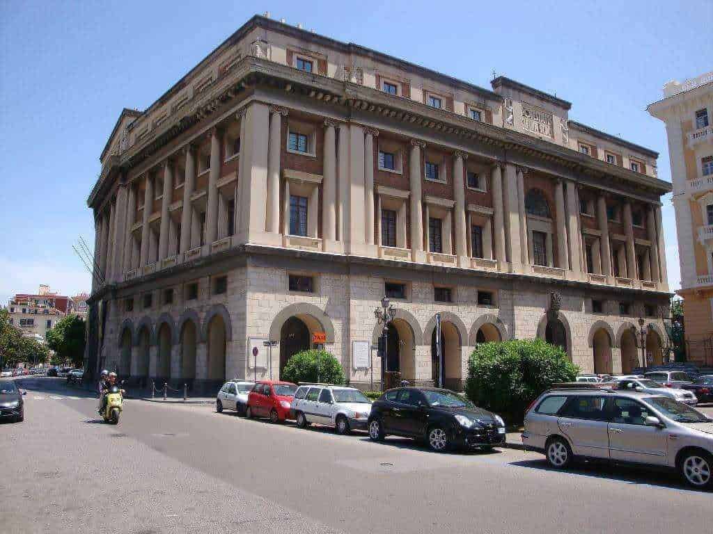 12 Edifici longobardi a Salerno stile barocco e coppedè