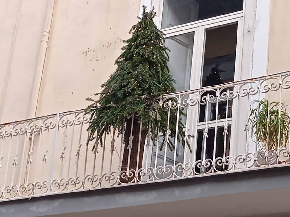 Errori da evitare quando si acquistano alberi artificiali