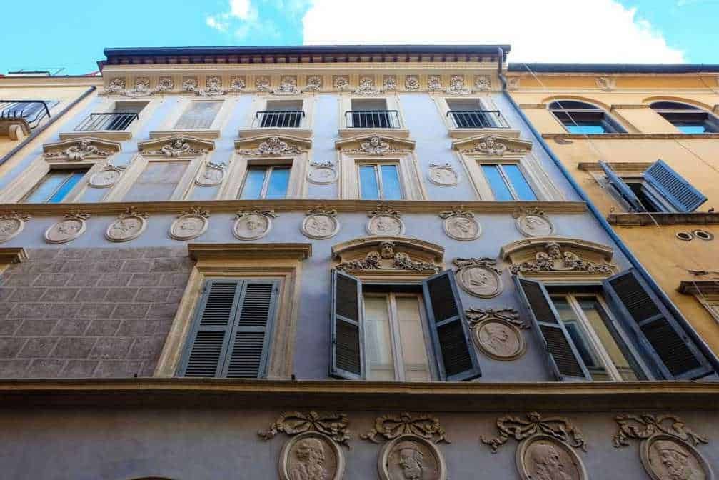 Palazzo Nardini in via del Governo Vecchio