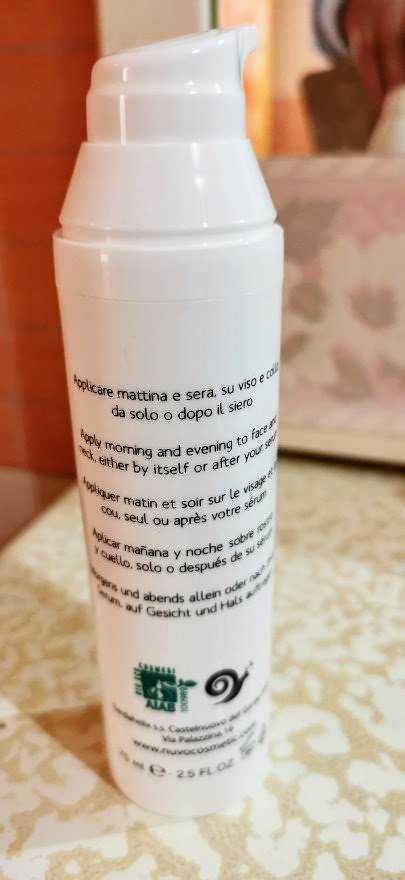 Idrogeno Spa crema viso idratante con SPF, trattamento per il viso efficace e delicato, ideale per proteggere e idratare la pelle quotidianamente.