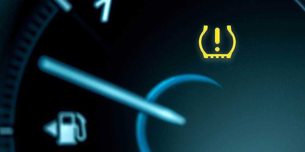 Tachimetro Del Cruscotto Immagini E Fotografie Stock Ad Alta Risoluzione - Foto 9