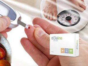 Dialine farmaco per il diabete tipo 2 3 Controllo della glicemia con glucometro e cibi sani come mele fresche per la gestione del diabete.