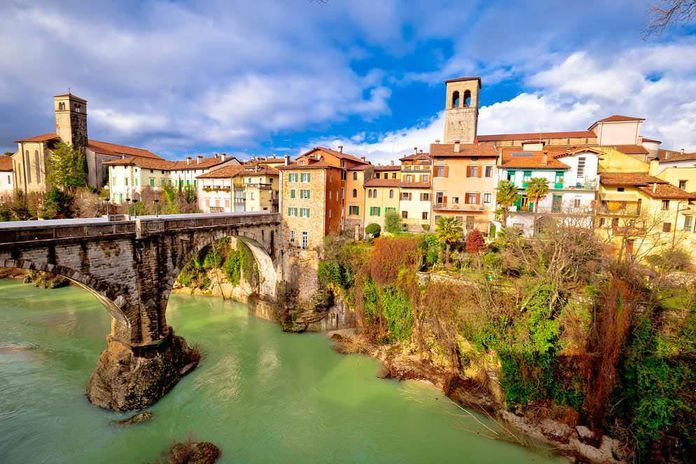  Cividale del Friuli: Ponte del Diavolo