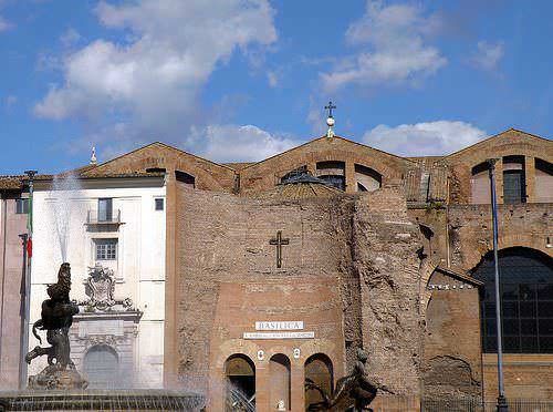 S. Maria degli Angeli e dei Martiri alle terme di Roma, bagni o chiesa?