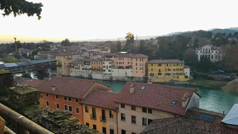 10 cose da vedere a Bassano del Grappa in un giorno: Guida 2 10 cose da vedere a Bassano del Grappa in un giorno: Guida