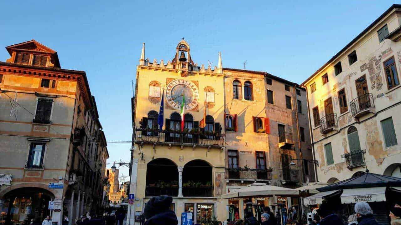 Orologio e Torre a Bassano del Grappa