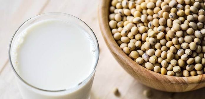 Proprietà e benefici latte di soia per la salute