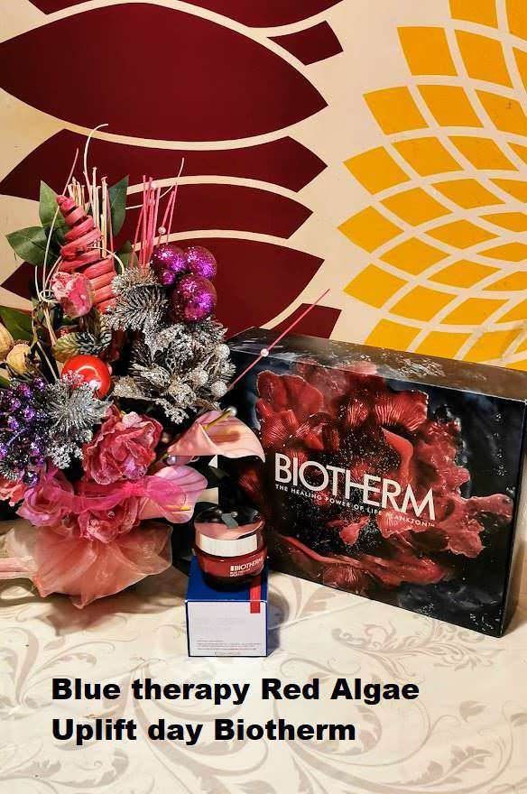 Blue therapy Red Algae Uplift day Biotherm