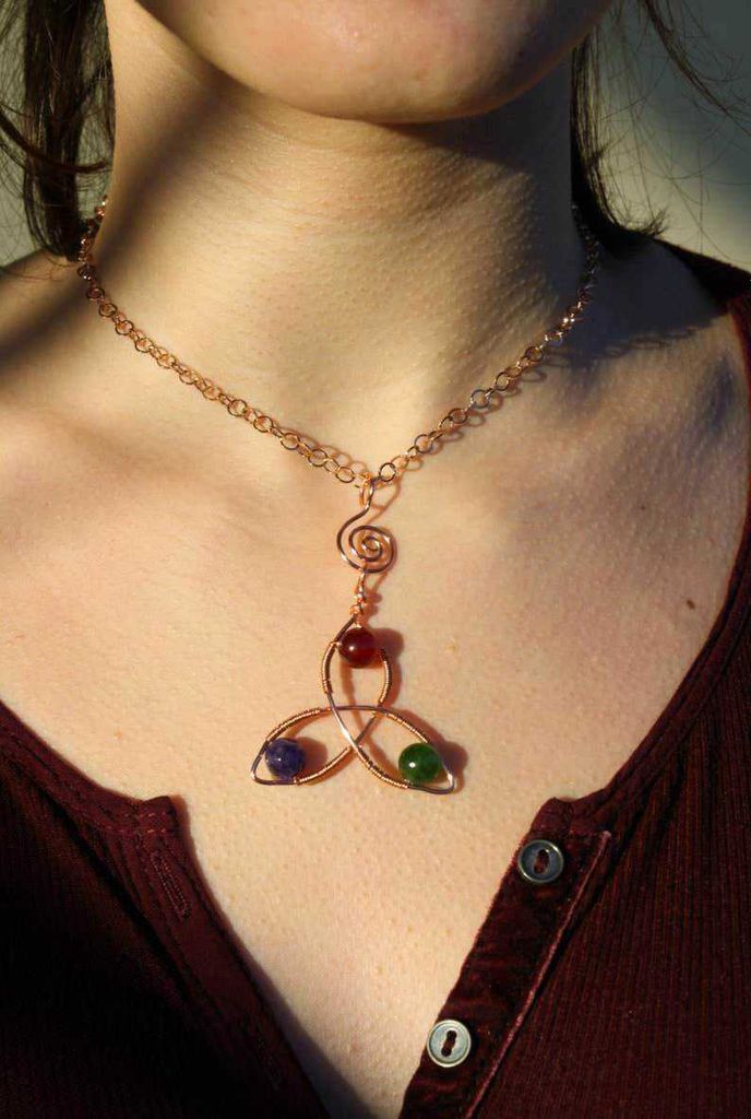 Rune Celtiche e Vichinghe: Alfabeto, significato e come si leggono 5 Gioielli e rune: simboli della tradizione nordica