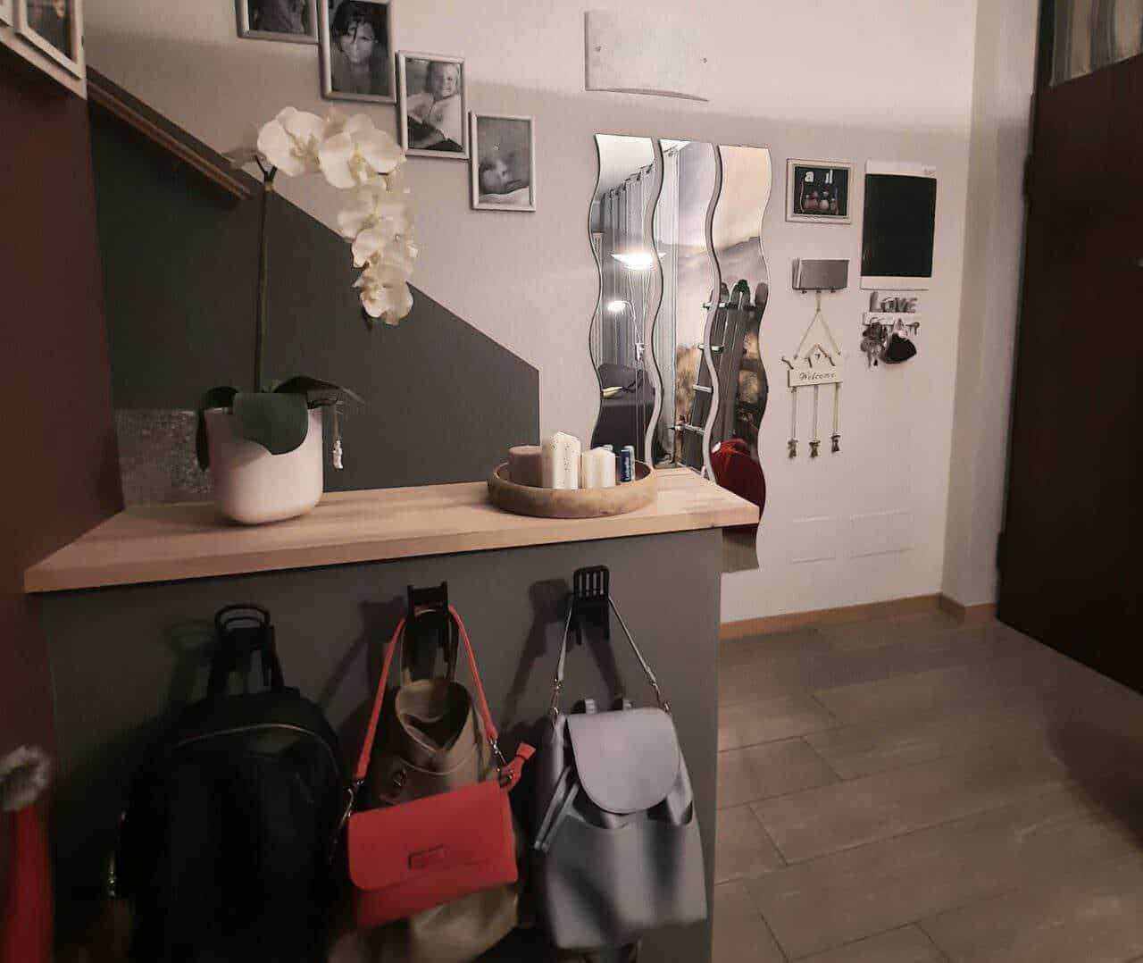 7 tipi Ganci appendiabiti alla moda nel corridoio