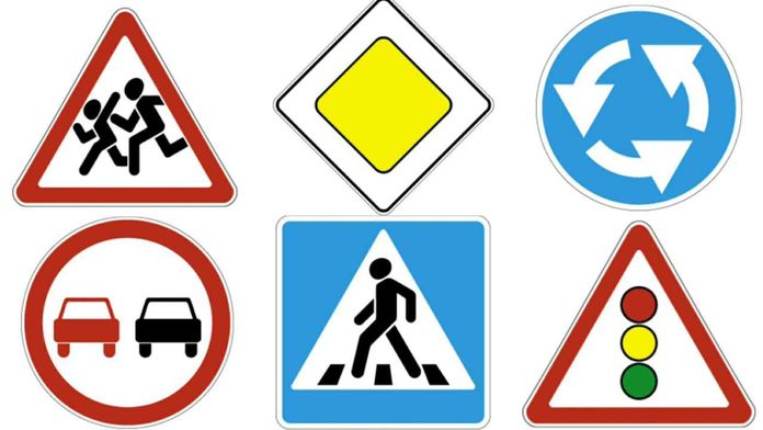 Segnali stradali 8 tipi di simboli e forme