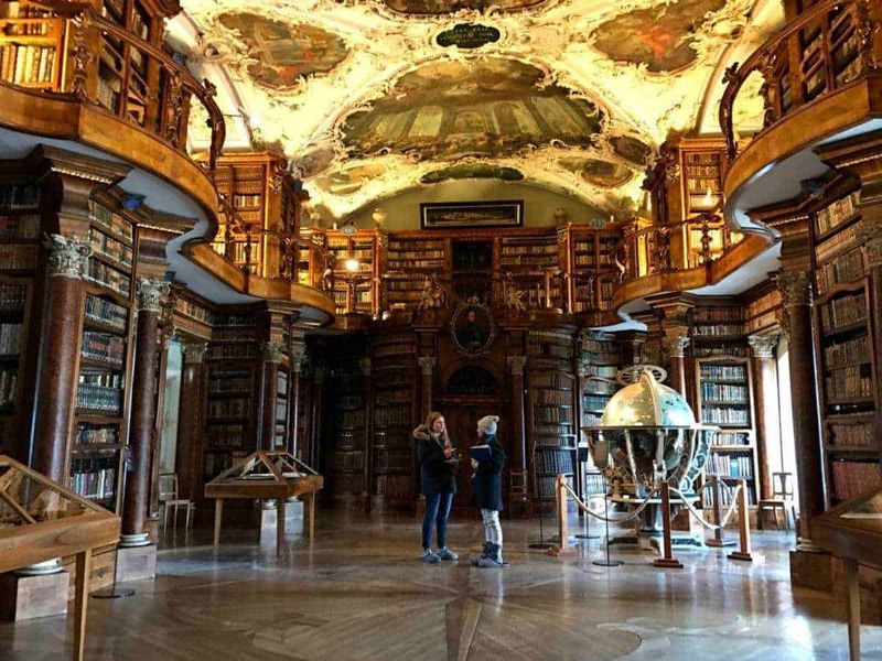 La vita e i miracoli di San Gallo patrono degli uccelli 3 Antico biblioteca storica