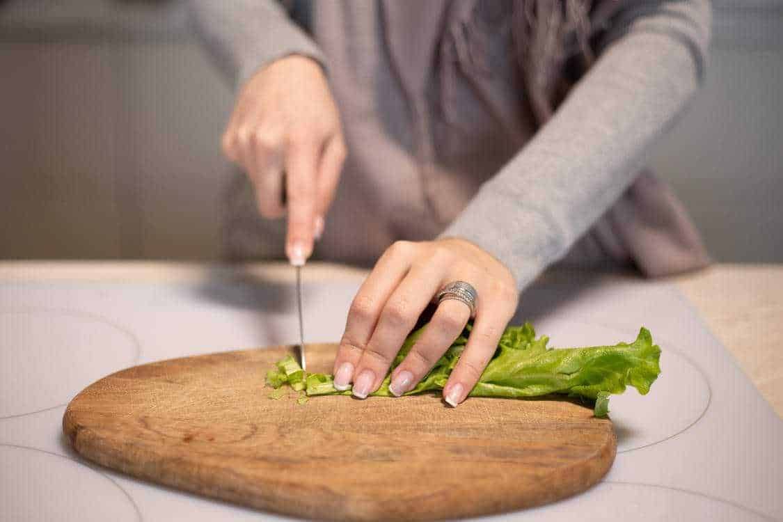 Tutto ciò che c’è da sapere sulla dieta crudista