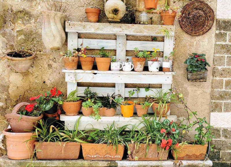 Fioriere da esterno da balcone, 7 tipi di materiali 6 Fioriere fai da te