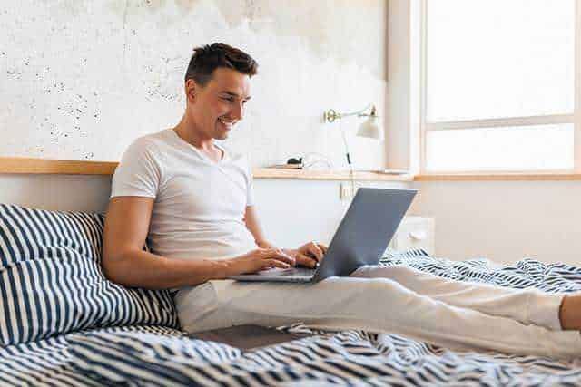 Perché tutti dovrebbero avere un laptop: Giustificazioni del motivo per cui tutti dovrebbero possedere un laptop