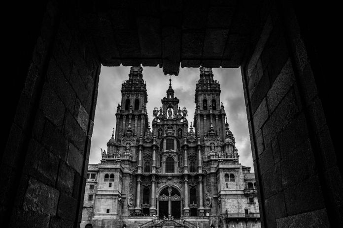 Che cos'è il Cammino di Santiago de Compostela?