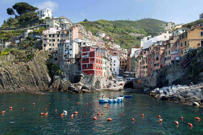 Domenica delle Palme 2023: Esperienza unica nel Nord Italia 8 Domenica delle Palme 2023: Esperienza unica nel Nord Italia Parco Nazionale delle Cinque Terre