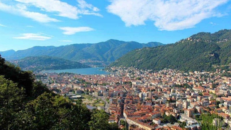 8 Città lacustri per vacanze al lago in Europa 5 8 Città lacustri per vacanze al lago in Europa