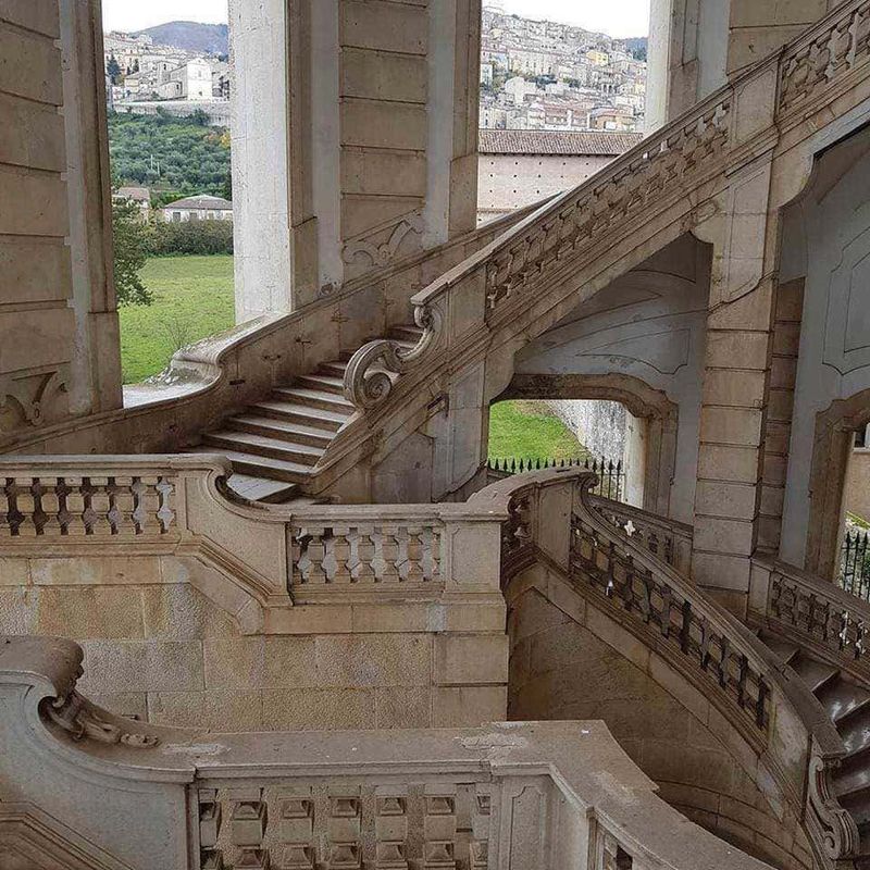 Certosa di Padula e dintorni: Velia 5 Certosa di Padula e dintorni: Velia