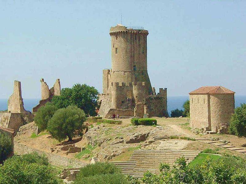 Certosa di Padula e dintorni: Velia 10 Certosa di Padula e dintorni: Velia