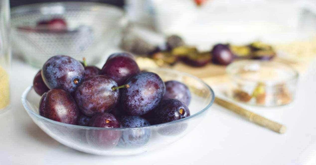 Frutta secca e fichi freschi ricchi di potassio per il cuore